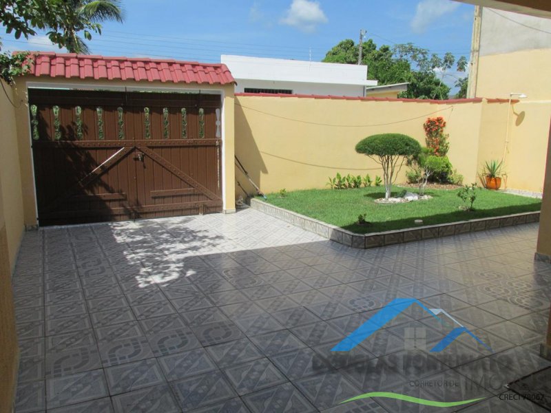 Casa em Peruíbe