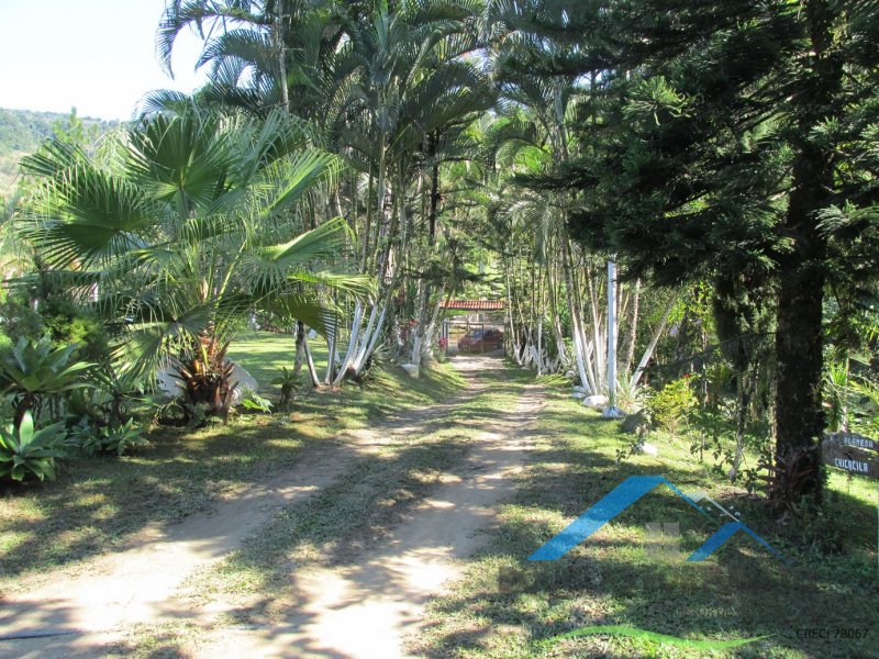 Rural em Itariri
