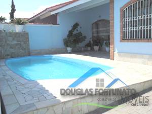 Casa Lado Linha em Peruíbe para Venda