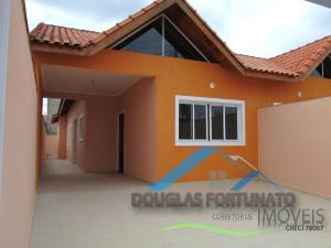 Casa Pós Linha em Peruíbe para Venda