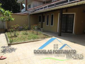 Casa Lado Linha em Peruíbe para Venda