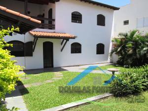Casa Lado Linha em Peruíbe para Venda