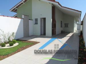 Casa Pós Linha em Peruíbe para Venda