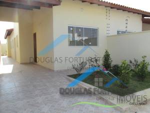 Casa Pós Linha em Peruíbe para Venda