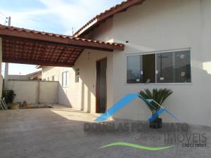 Casa Pós Linha em Peruíbe para Venda