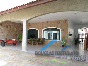 Casa Lado Linha em Peruíbe para Venda
